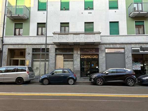 negozio in vendita a Milano in zona Centro Direzionale