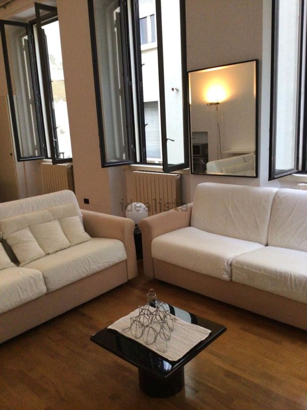 appartamento in vendita a Milano in zona Brera