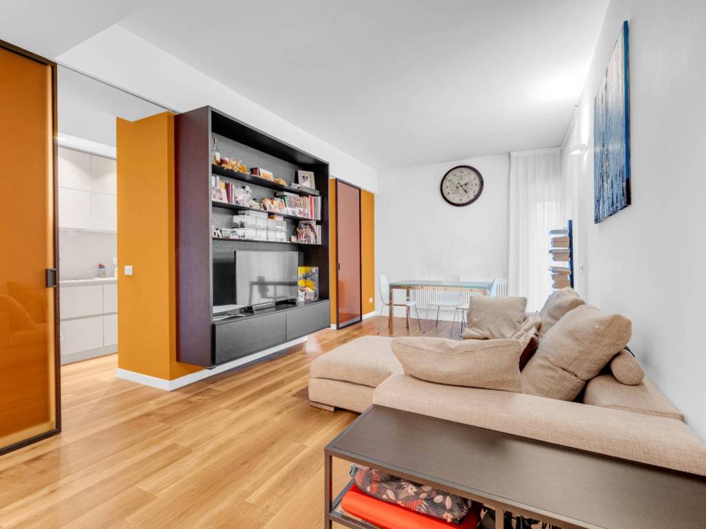 appartamento in vendita a Milano in zona Lambrate