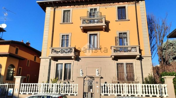 casa indipendente in vendita a Milano