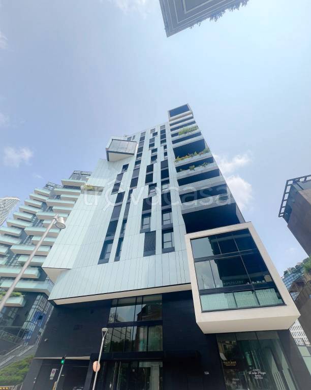 appartamento in vendita a Milano in zona Porta Nuova