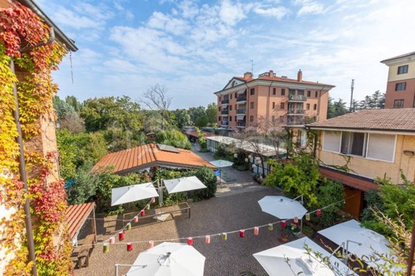 casa indipendente in vendita a Milano in zona Muggiano