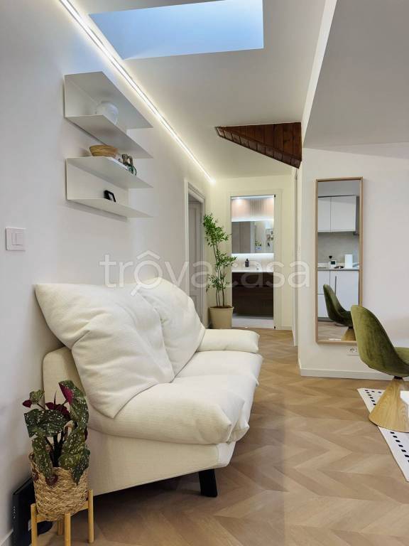 appartamento in vendita a Milano in zona Niguarda