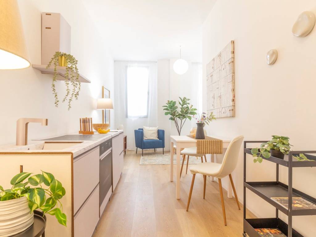 appartamento in vendita a Milano in zona Vigentino