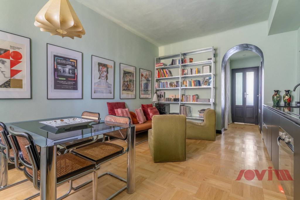 appartamento in vendita a Milano in zona Corvetto