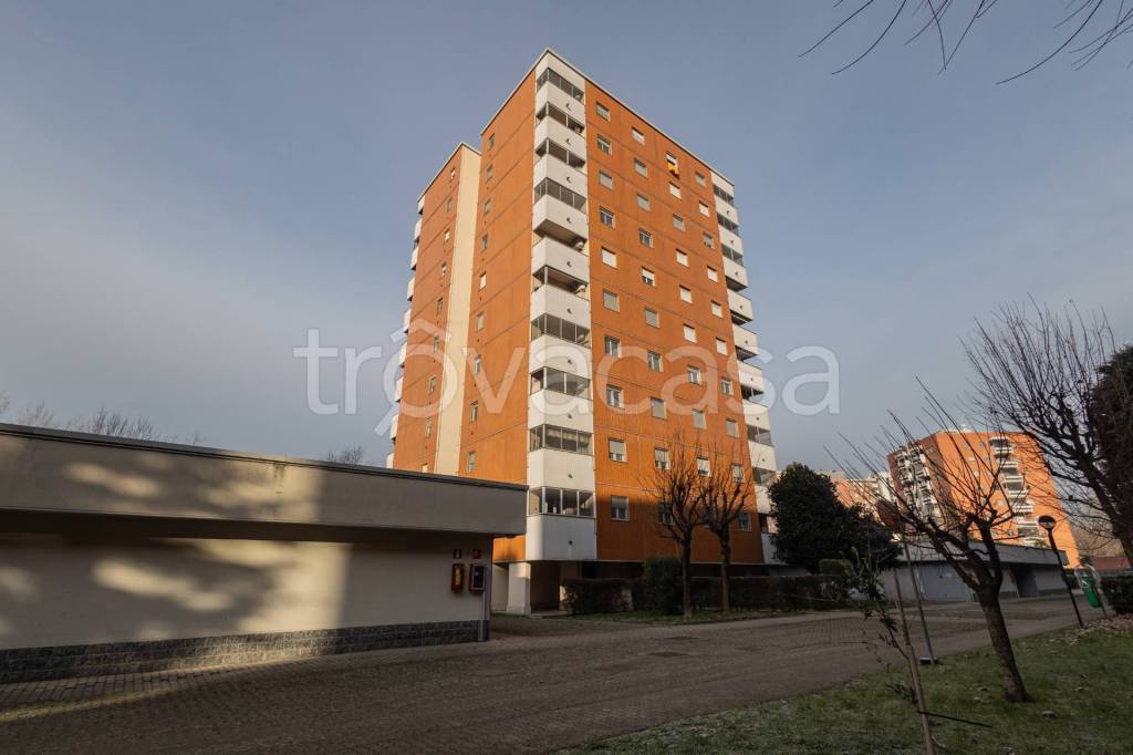 appartamento in vendita a Milano in zona Chiesa Rossa