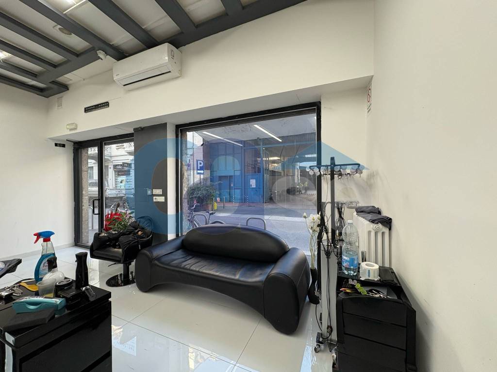 negozio in vendita a Milano