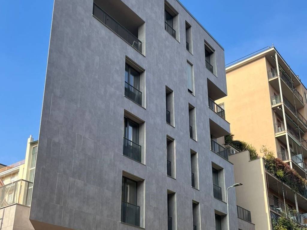 appartamento in vendita a Milano in zona Isola