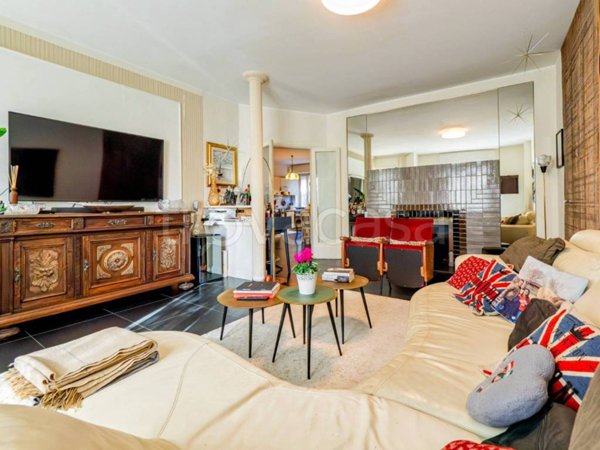 appartamento in vendita a Milano in zona Piazzale Lodi