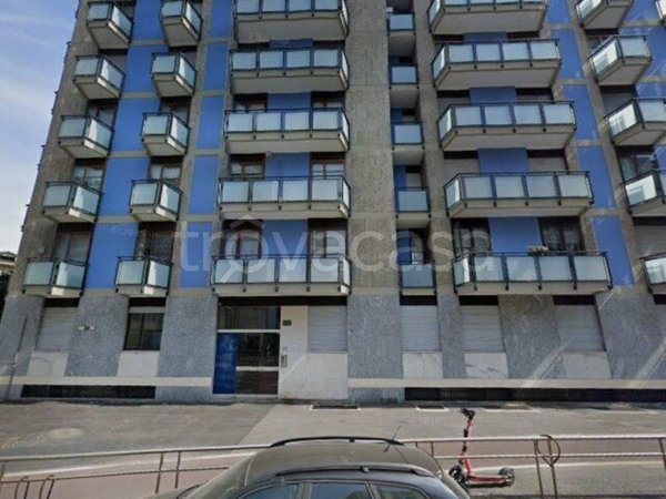 appartamento in vendita a Milano in zona Cascina dei Pomi