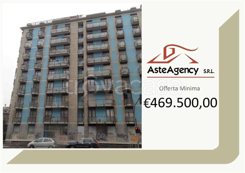 appartamento in vendita a Milano in zona Cascina dei Pomi