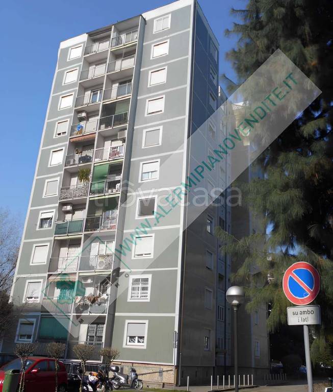 appartamento in vendita a Milano in zona Affori