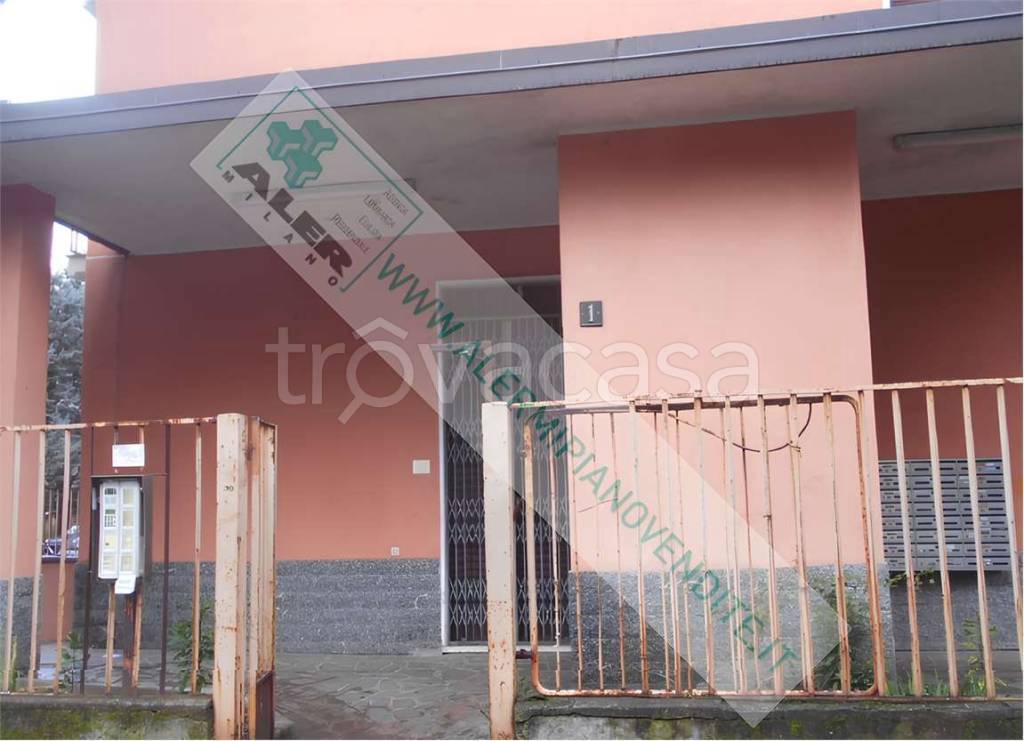 appartamento in vendita a Milano in zona Crescenzago