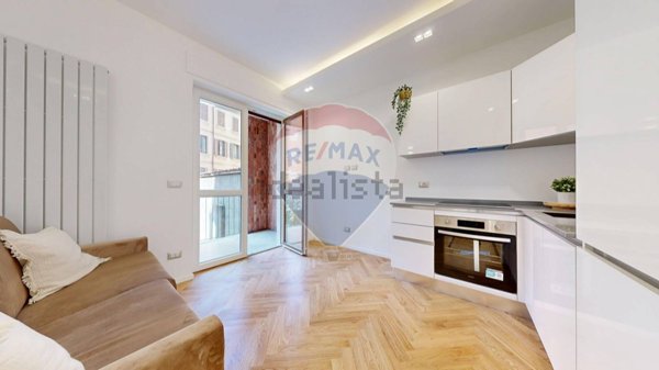 appartamento in vendita a Milano in zona Cinque Giornate