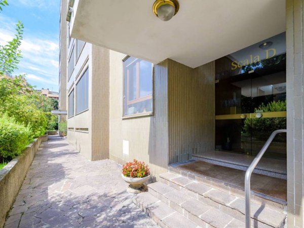 appartamento in vendita a Milano in zona Vigentino