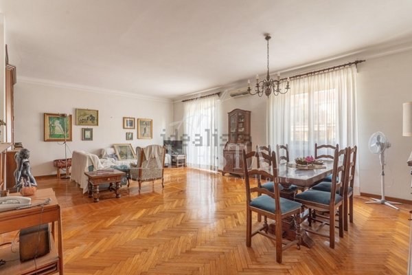 appartamento in vendita a Milano in zona Il Portello