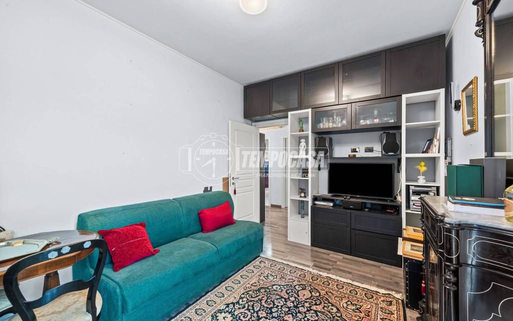 appartamento in vendita a Milano in zona Piazzale Lodi