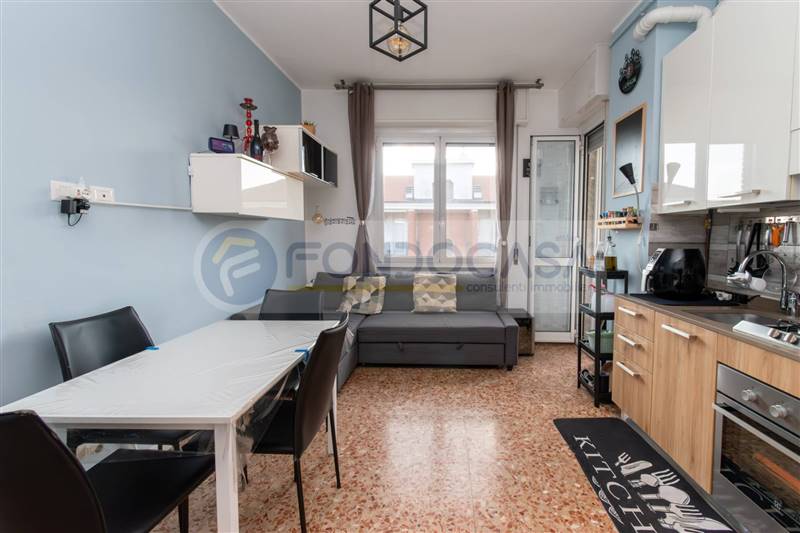 appartamento in vendita a Milano in zona Adriano