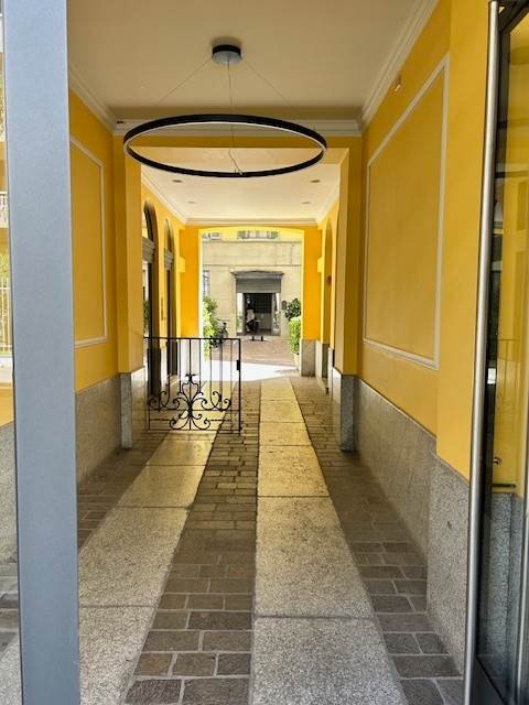 negozio in vendita a Milano