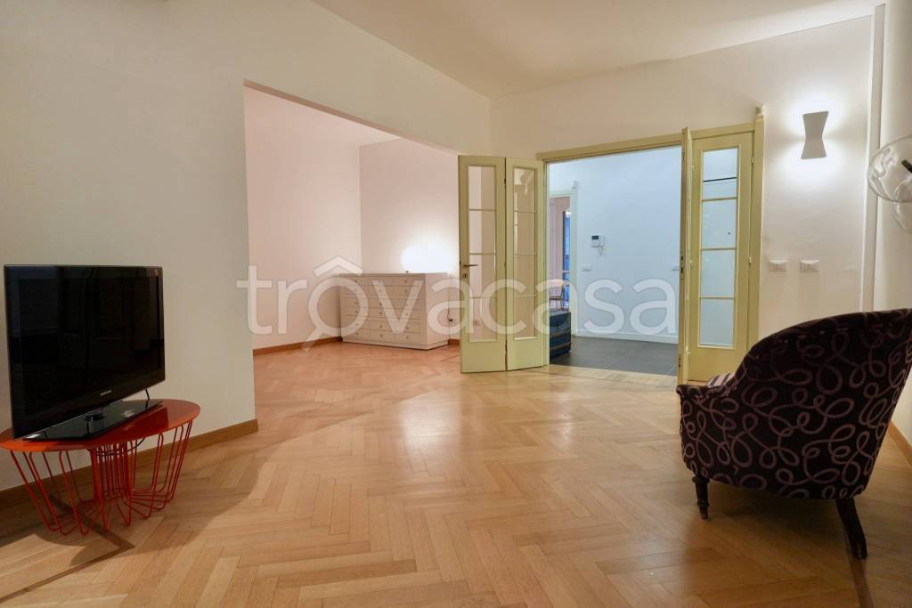 appartamento in vendita a Milano in zona Città Studi