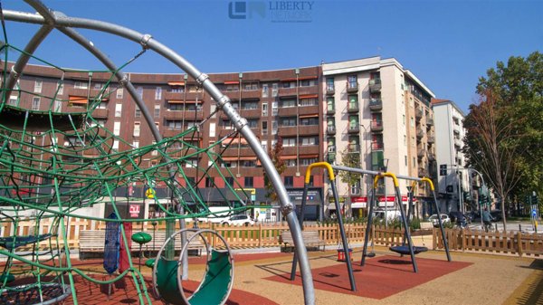 appartamento in vendita a Milano in zona Barona