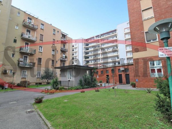 appartamento in vendita a Milano in zona Affori