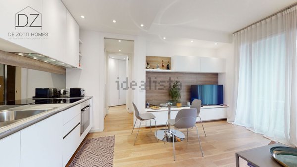 appartamento in vendita a Milano in zona Sempione