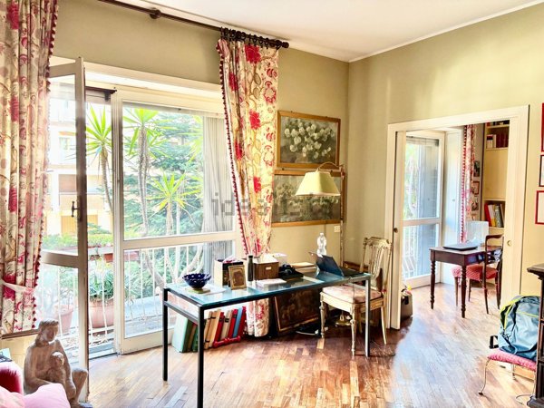 appartamento in vendita a Milano in zona Bocconi