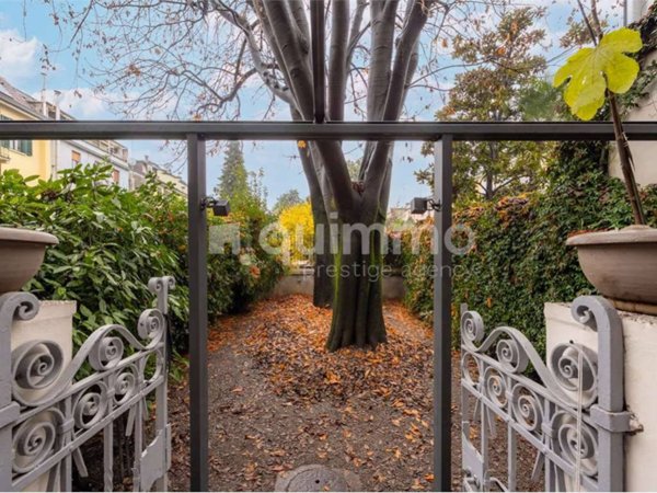 casa indipendente in vendita a Milano