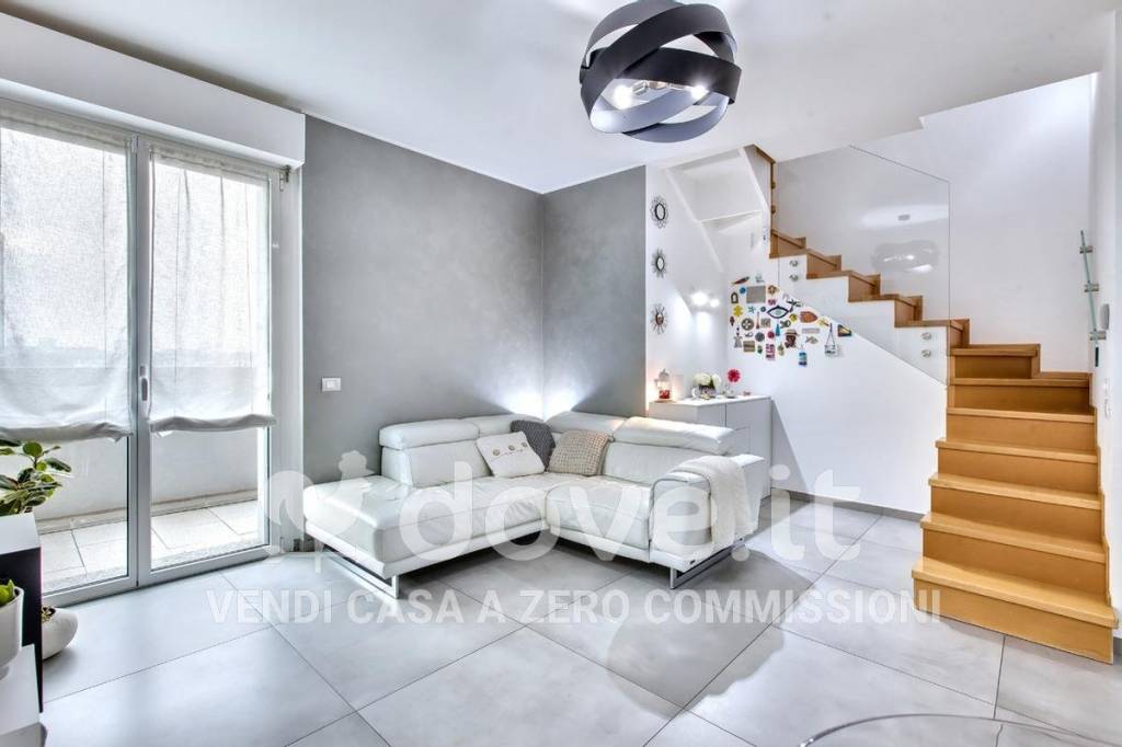 appartamento in vendita a Milano in zona Rogoredo