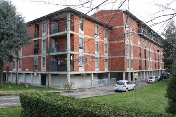 appartamento in vendita a Milano in zona Gallaratese