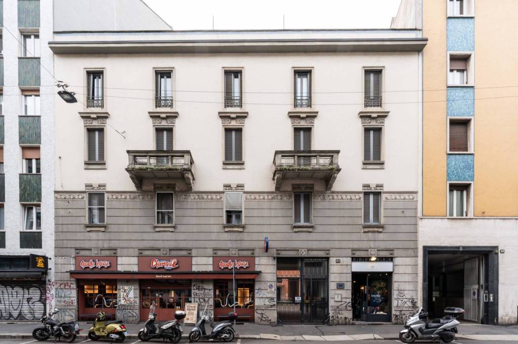 appartamento in vendita a Milano in zona Sempione