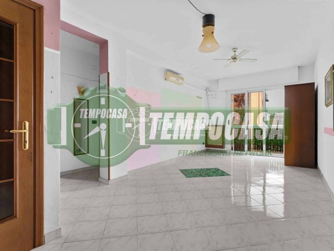 appartamento in vendita a Milano in zona Chiesa Rossa