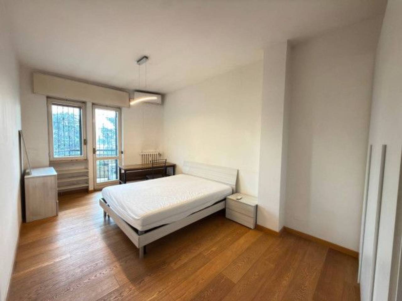 appartamento in vendita a Milano in zona Segnano