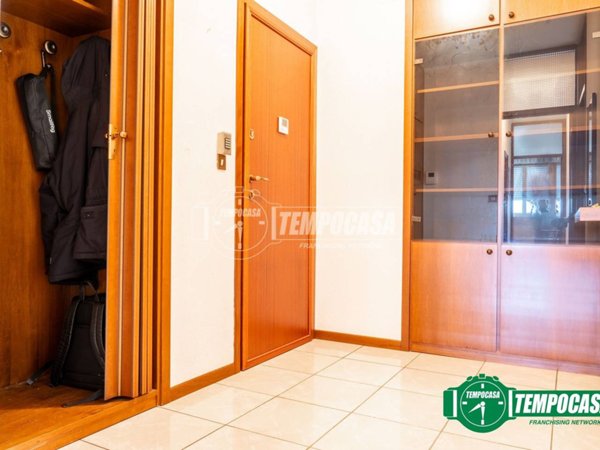 appartamento in vendita a Milano in zona Gallaratese