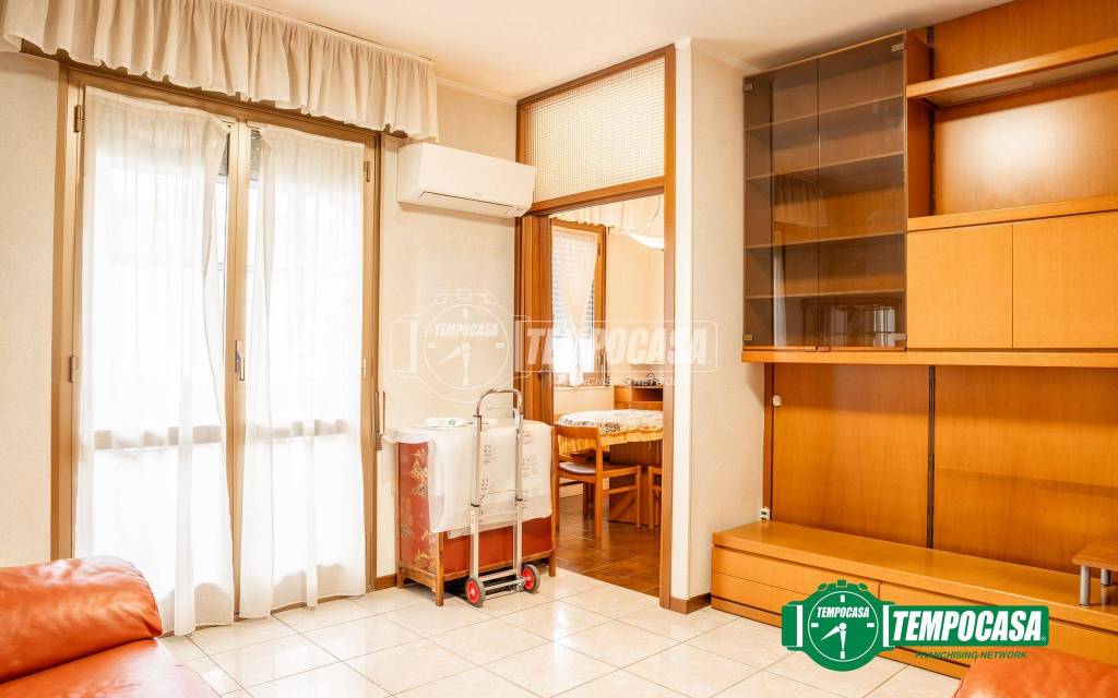 appartamento in vendita a Milano in zona Gallaratese