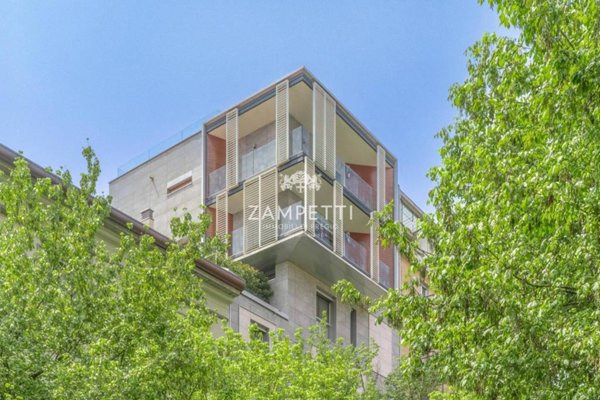 appartamento in vendita a Milano in zona Isola