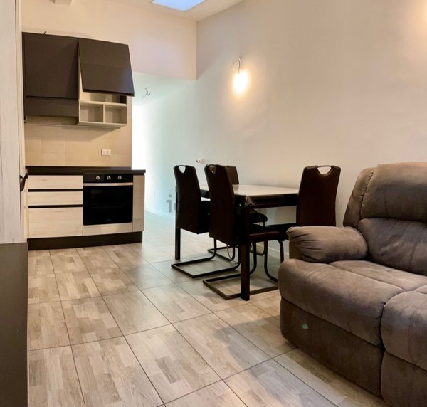 appartamento in vendita a Milano in zona Dergano