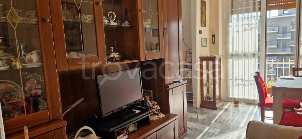 appartamento in vendita a Milano in zona Stadera