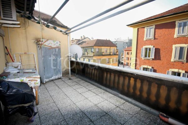 appartamento in vendita a Milano in zona Piazzale Lodi