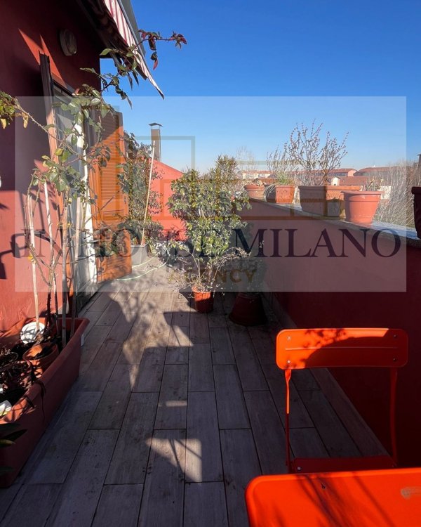 appartamento in vendita a Milano in zona Chiesa Rossa