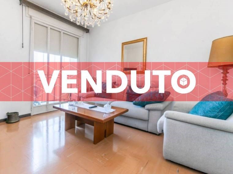 appartamento in vendita a Milano in zona Quarto Oggiaro