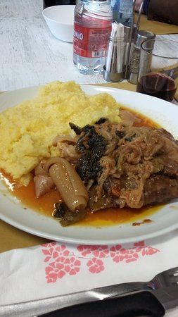 negozio in vendita a Milano in zona Porta Genova