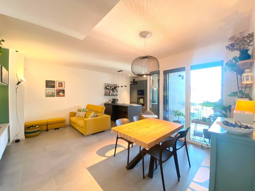 appartamento in vendita a Milano in zona Niguarda