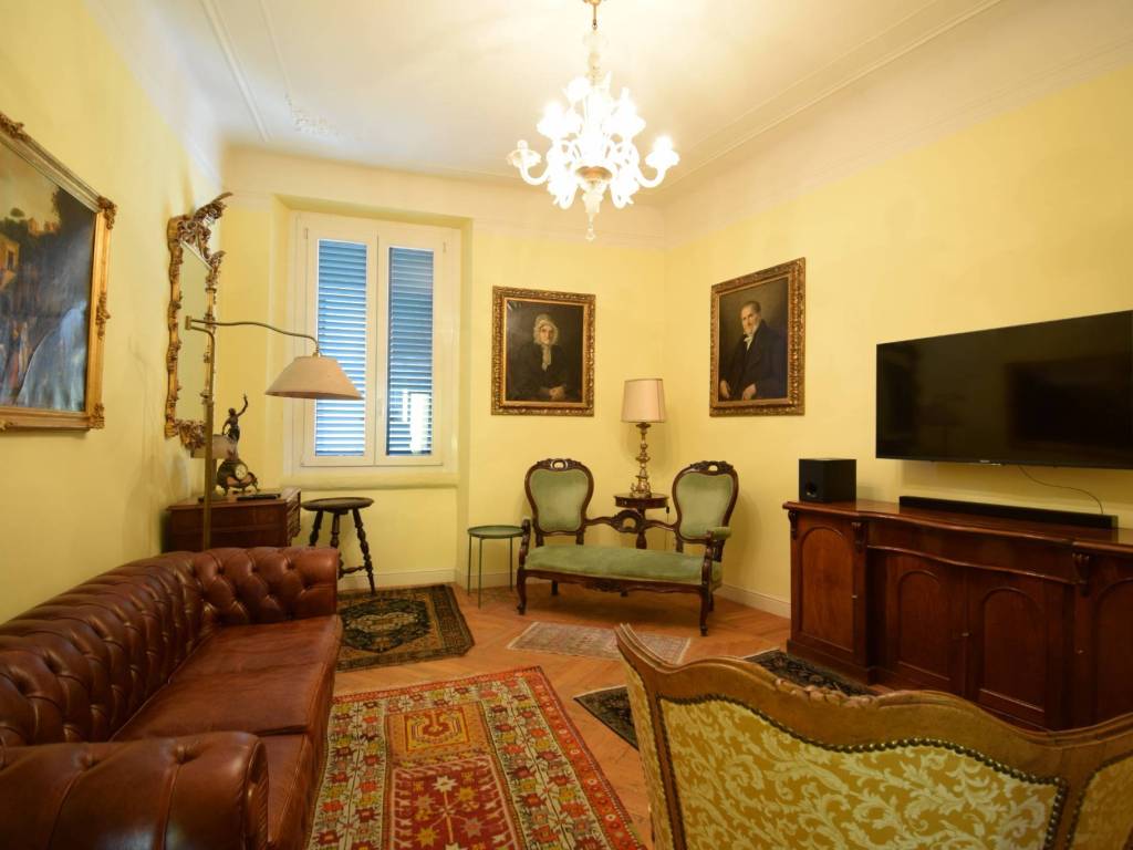 appartamento in vendita a Milano in zona Loreto