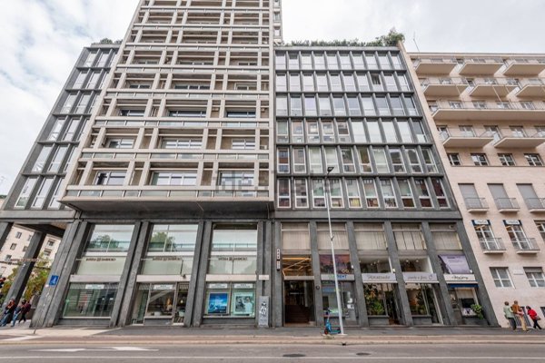 negozio in vendita a Milano