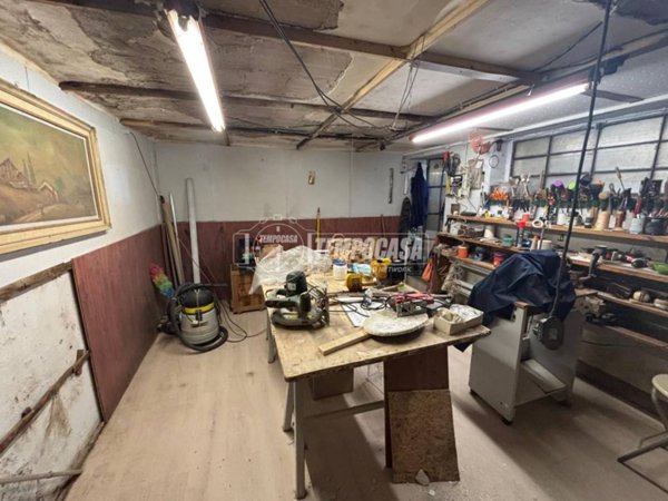 locale di sgombero in vendita a Milano in zona Dergano