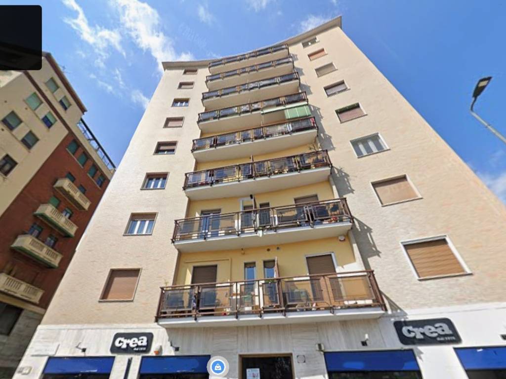 appartamento in vendita a Milano in zona Casoretto