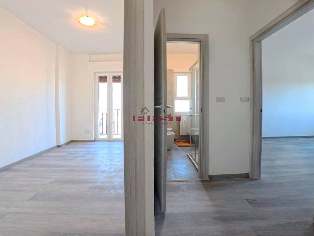 appartamento in vendita a Milano in zona Casoretto