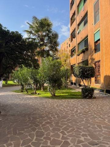 appartamento in vendita a Milano in zona Lambrate